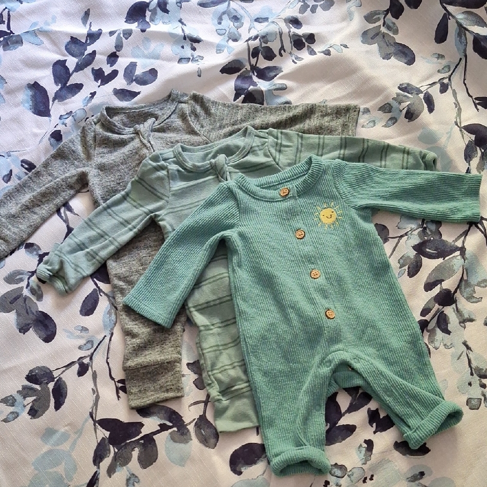 Cozy Kids One Piece Set - Green, Gray, and Teal